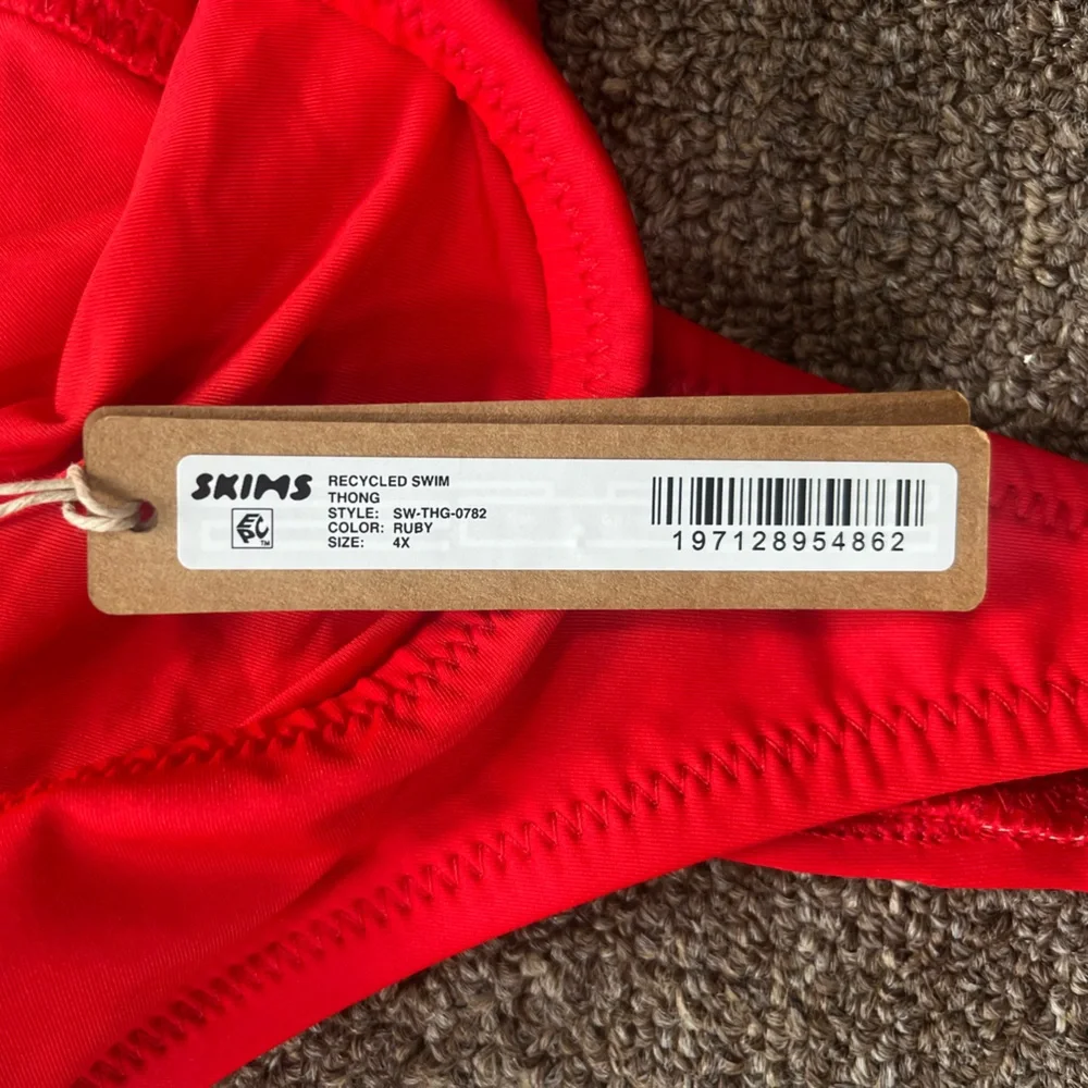 NWT Skims Ruby‎ Red Thong Bikini Bottom Size 4x